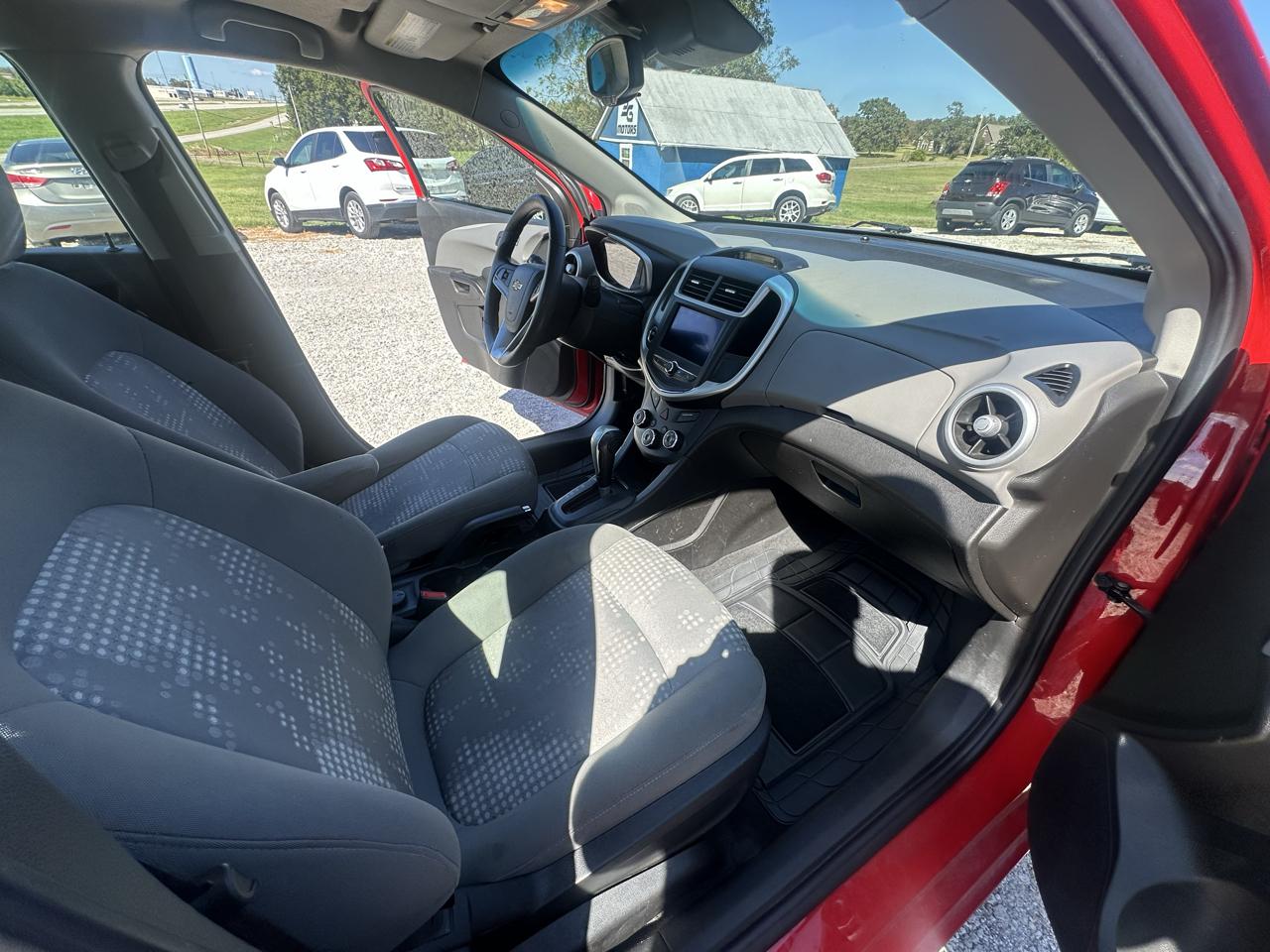 Chevrolet Sonic FL Auto Hatchback 2020
