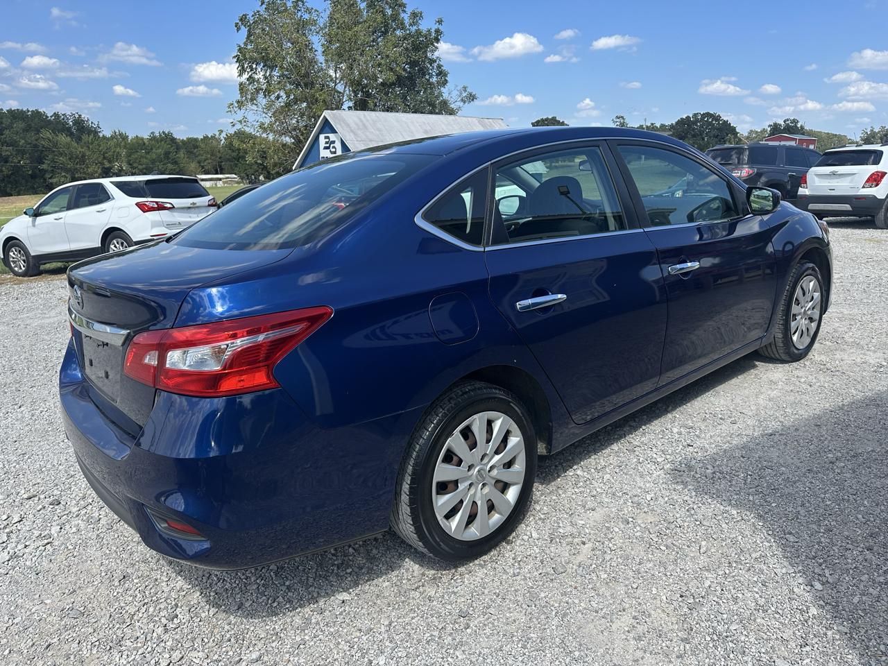 Nissan Sentra S CVT 2018