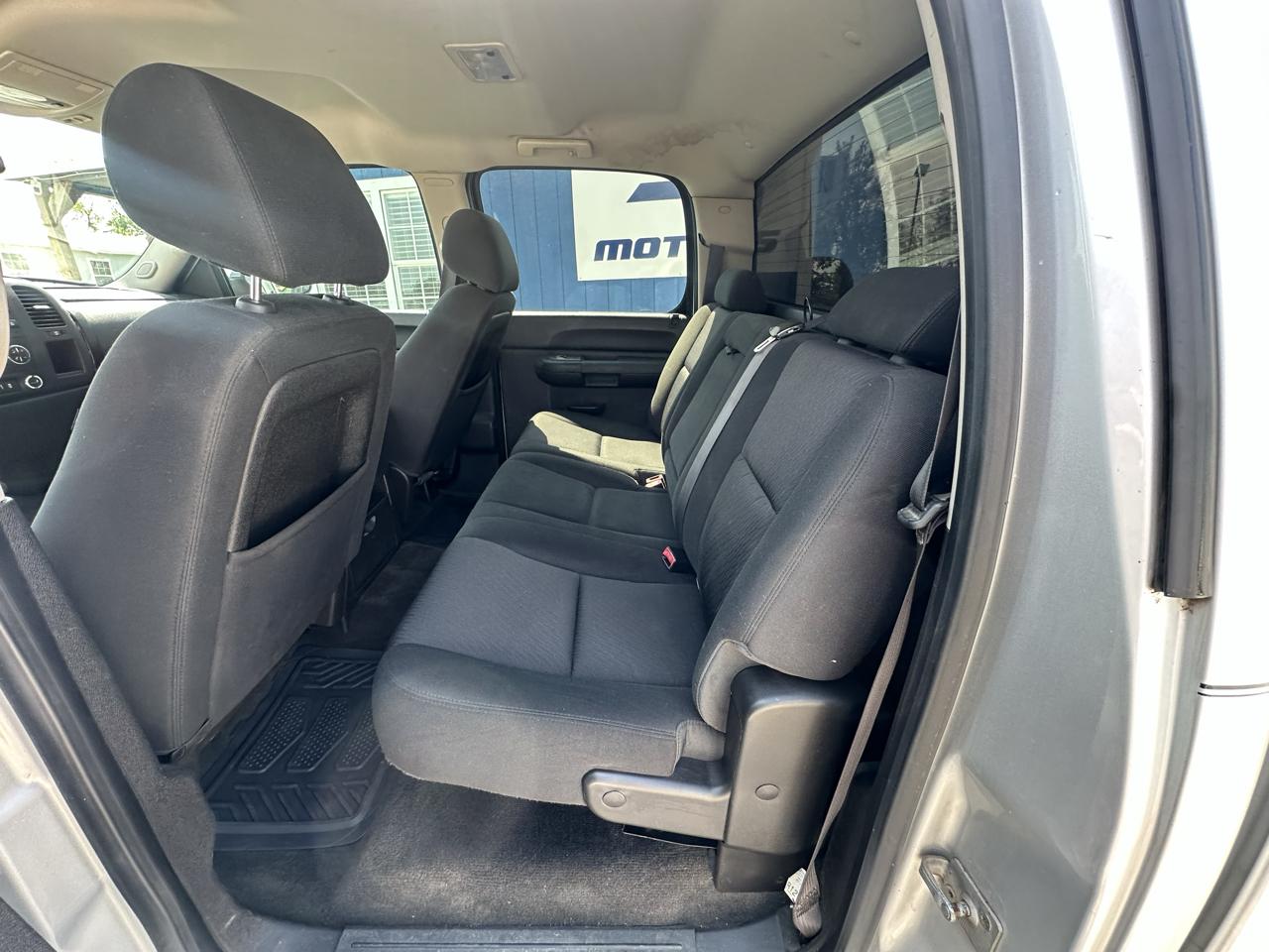 Chevrolet Silverado 1500 LT Crew Cab 2WD 2012