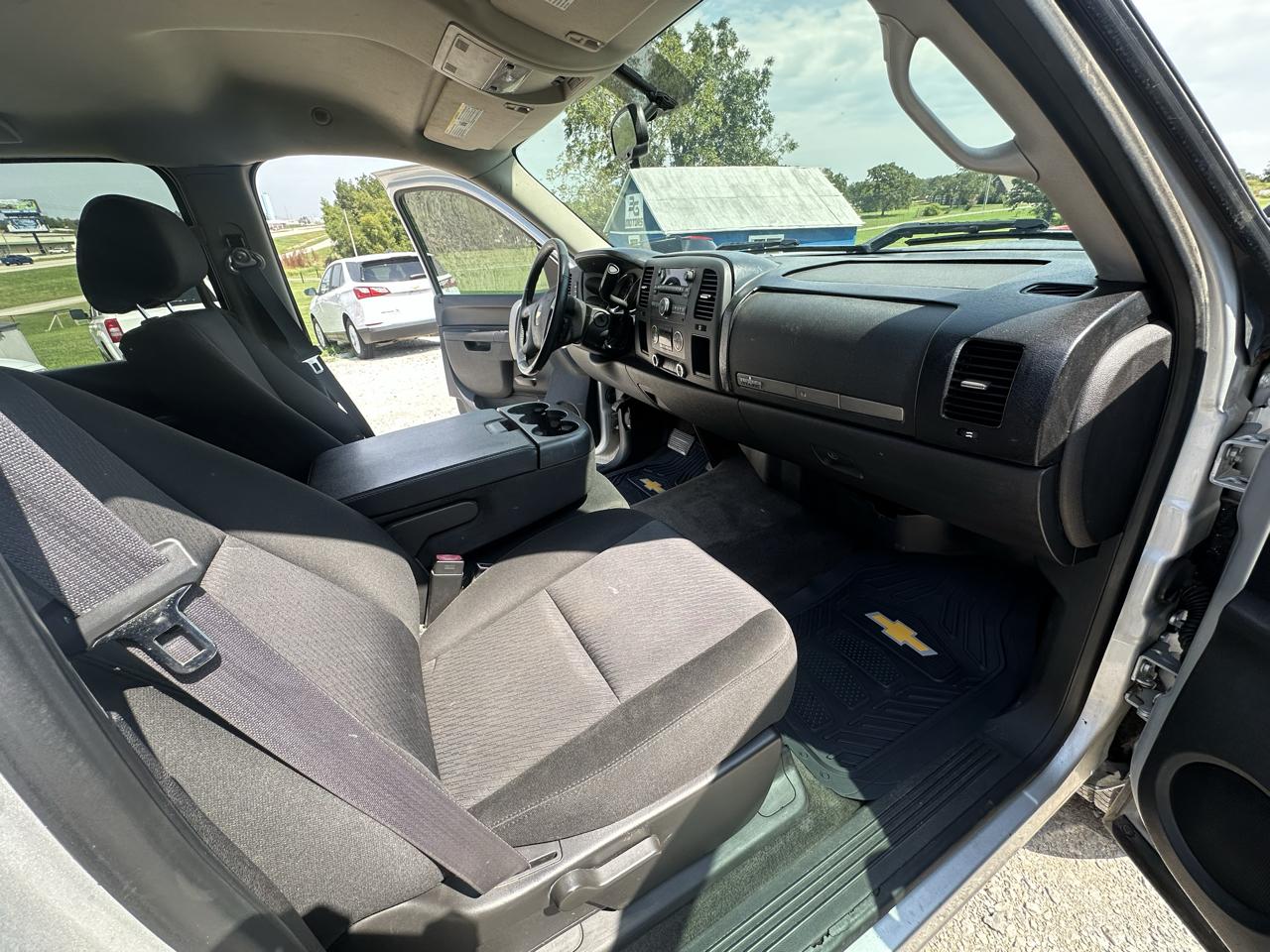 Chevrolet Silverado 1500 LT Crew Cab 2WD 2012