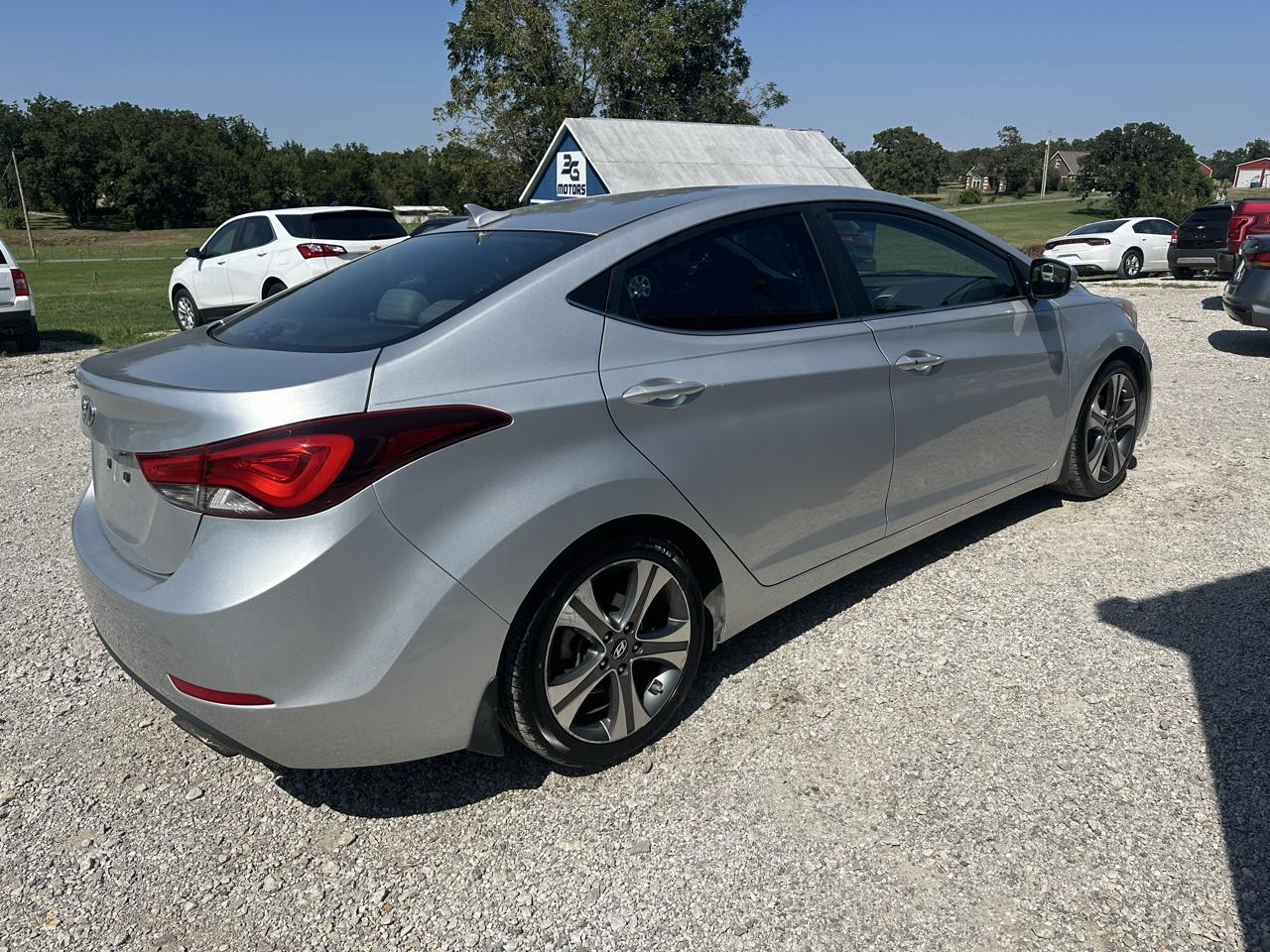 Hyundai Elantra SE 6AT 2015
