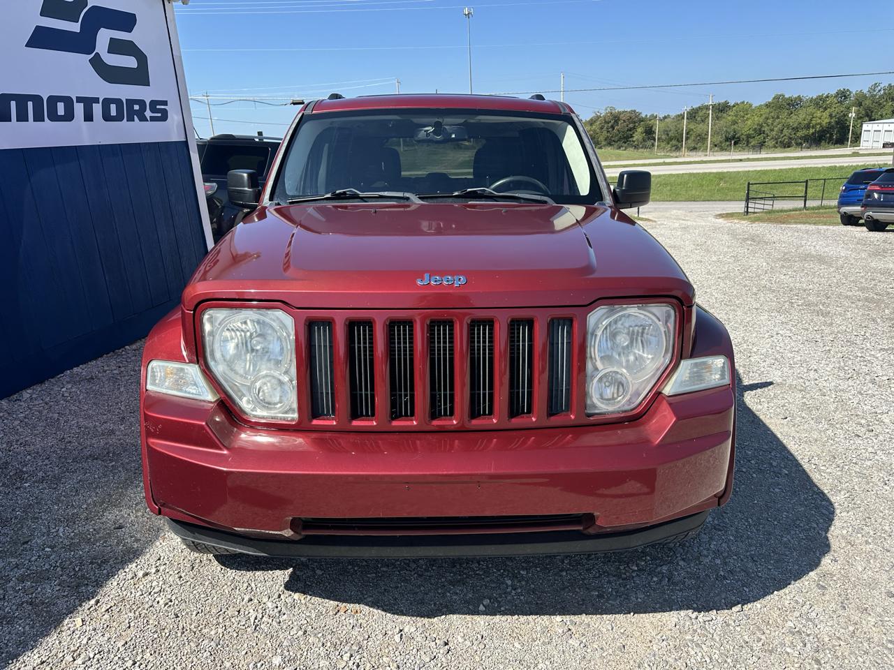 Jeep Liberty Sport 2WD 2012