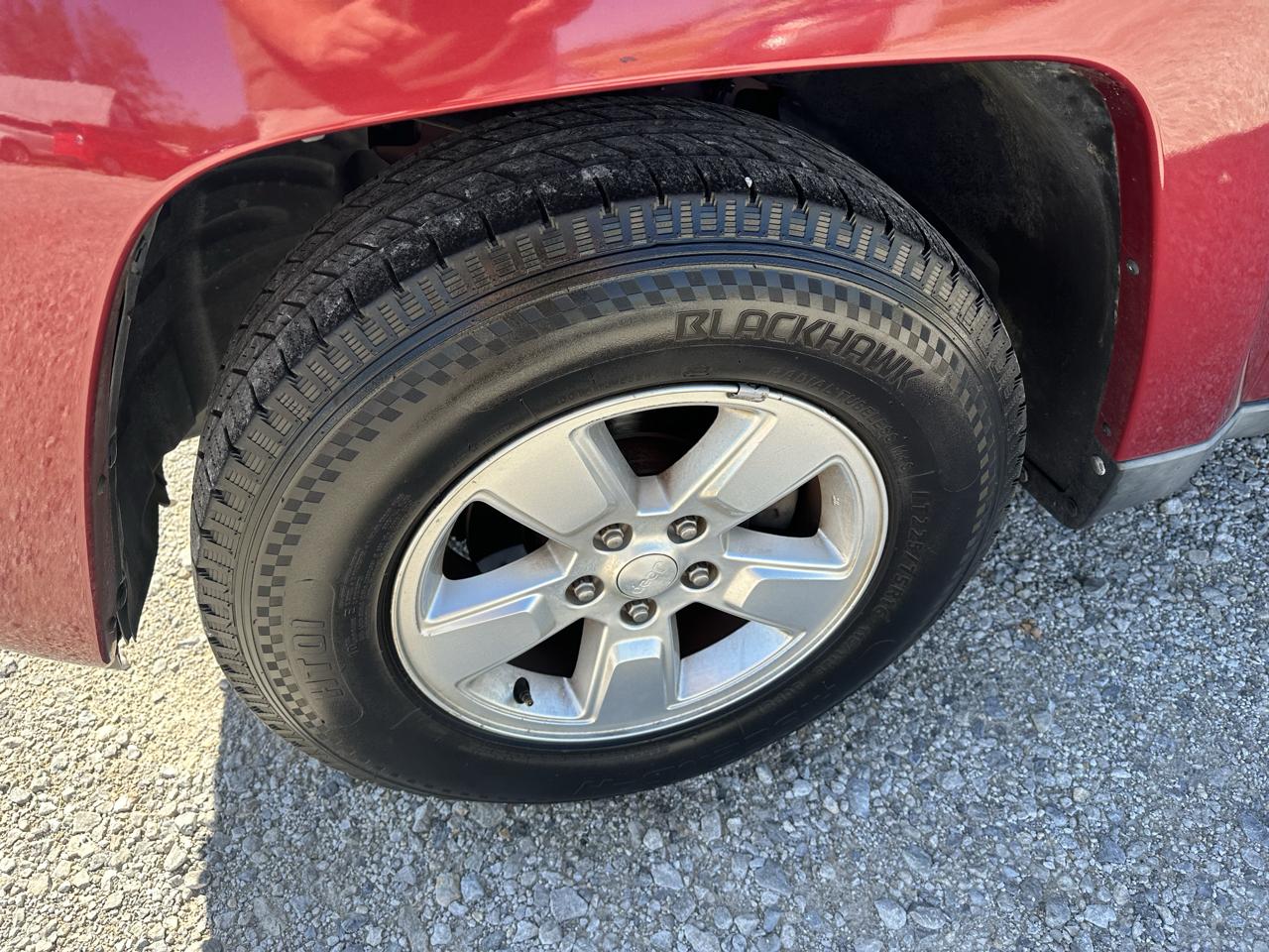 Jeep Liberty Sport 2WD 2012
