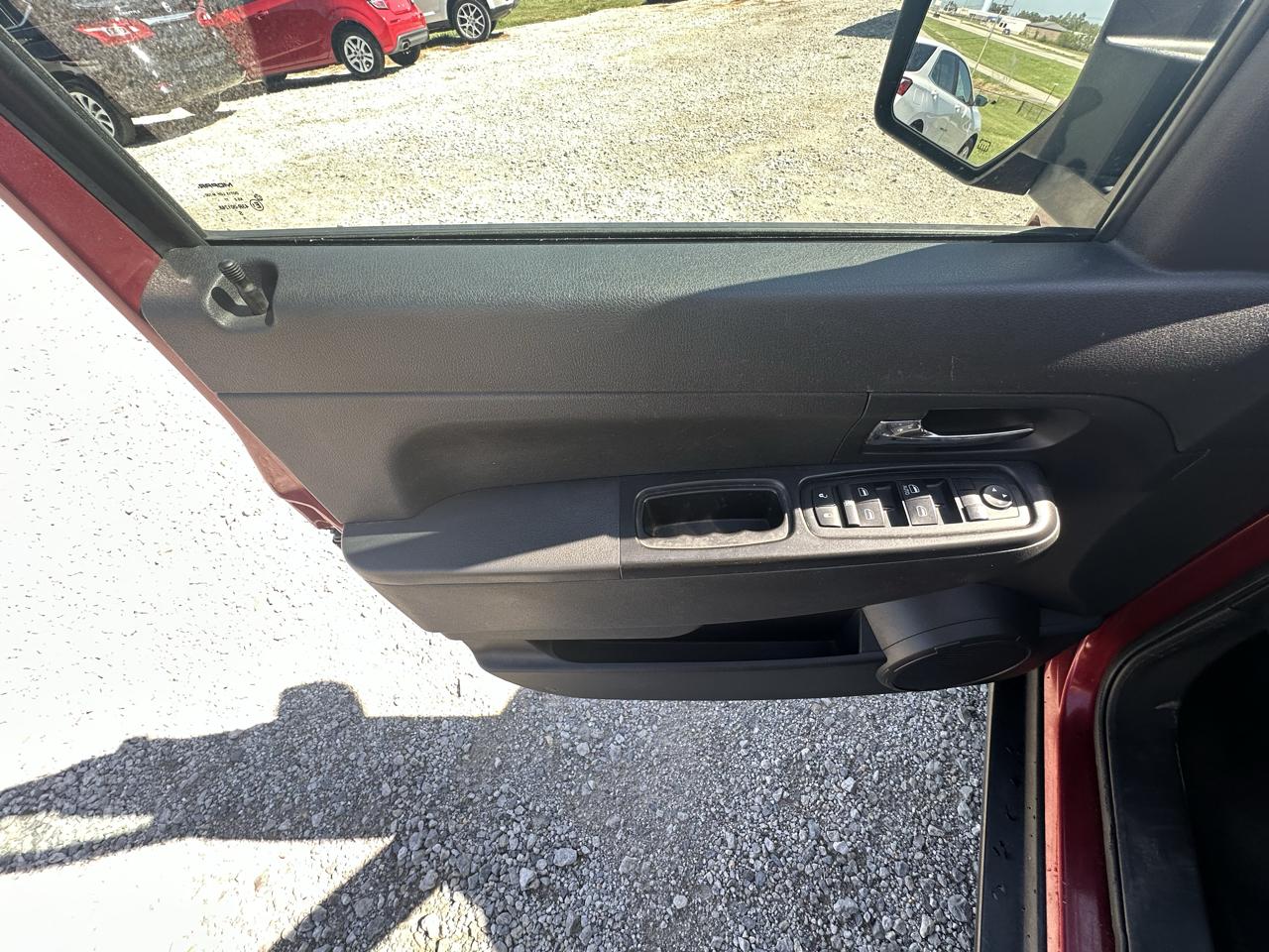 Jeep Liberty Sport 2WD 2012