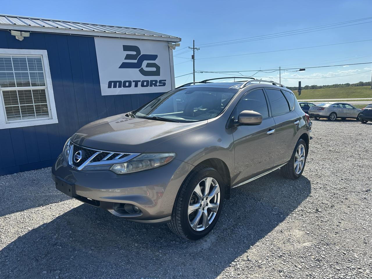 Nissan Murano Platinum 4D SUV FWD 2013