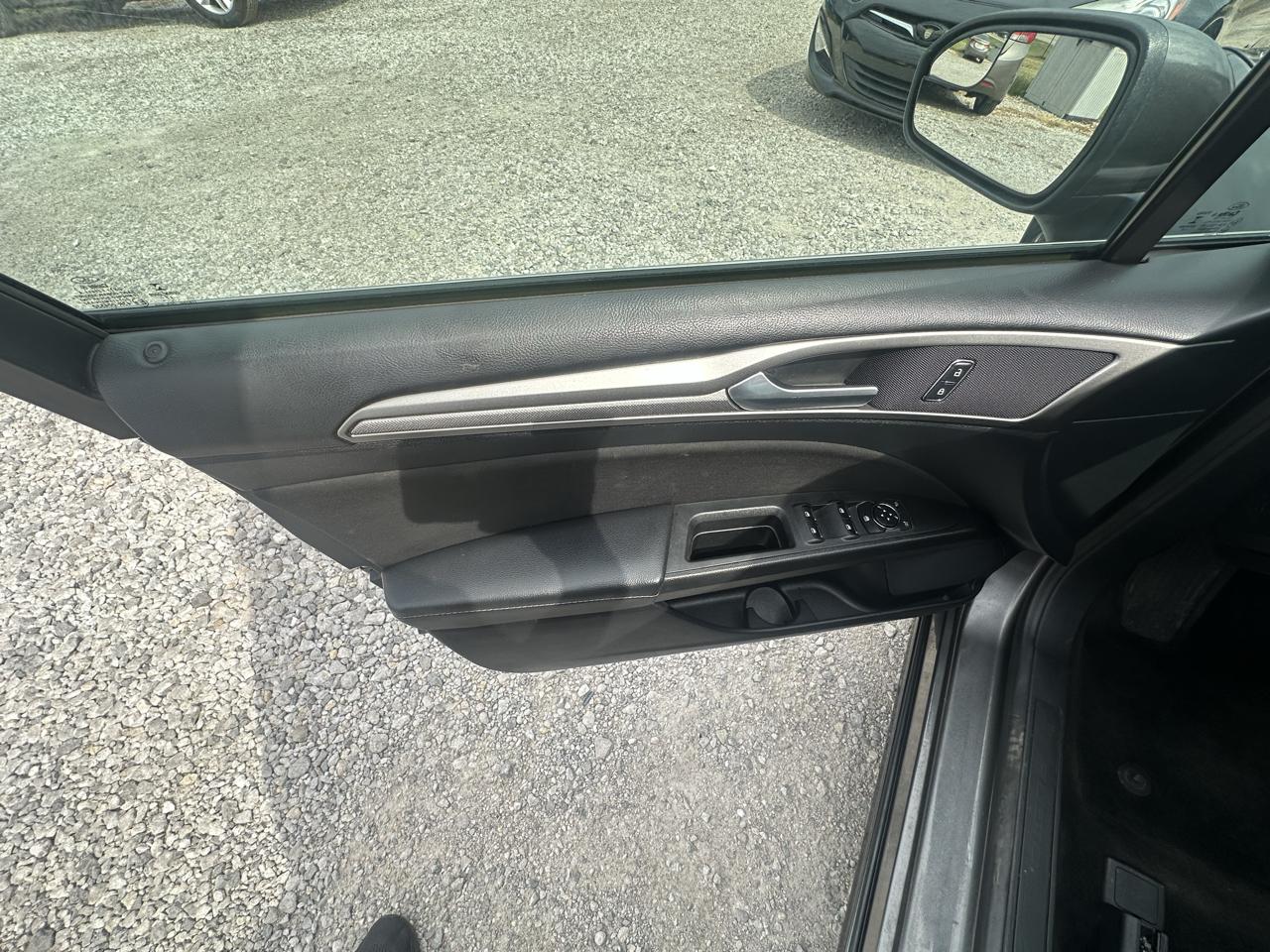 Ford Fusion SE 2018