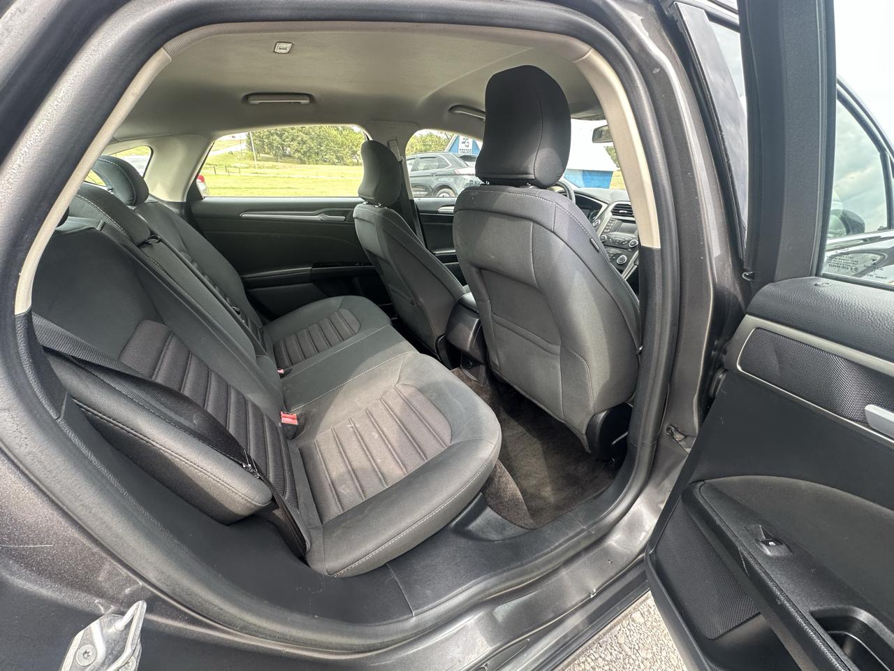 Ford Fusion SE 2018