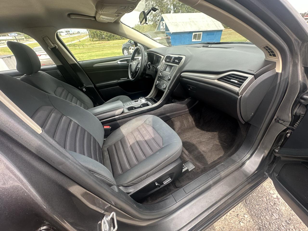 Ford Fusion SE 2018