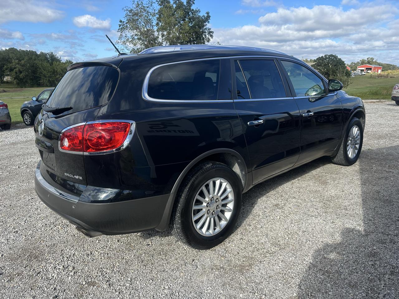 Buick Enclave Leather FWD 2012
