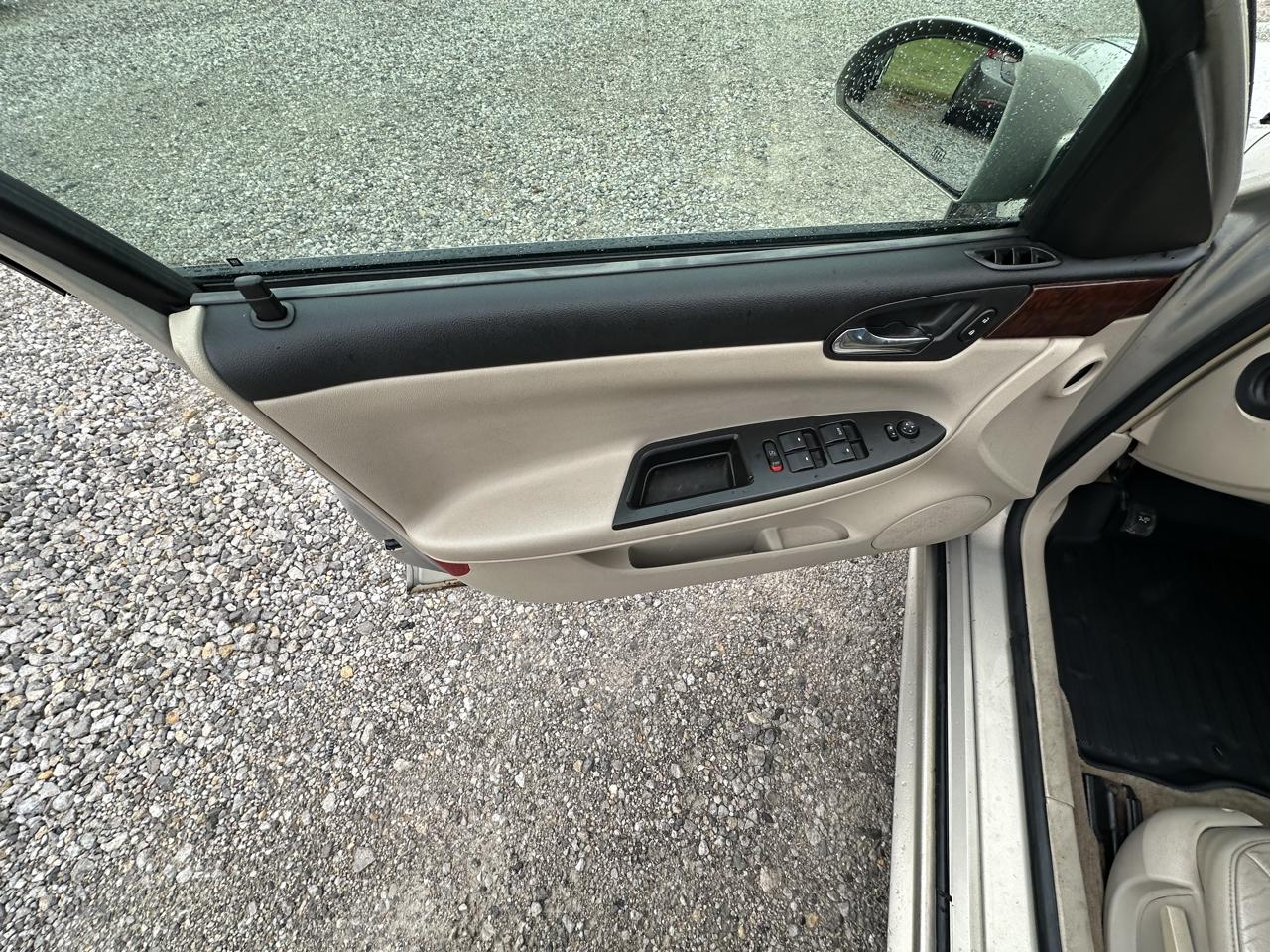 Chevrolet Impala LT 2011