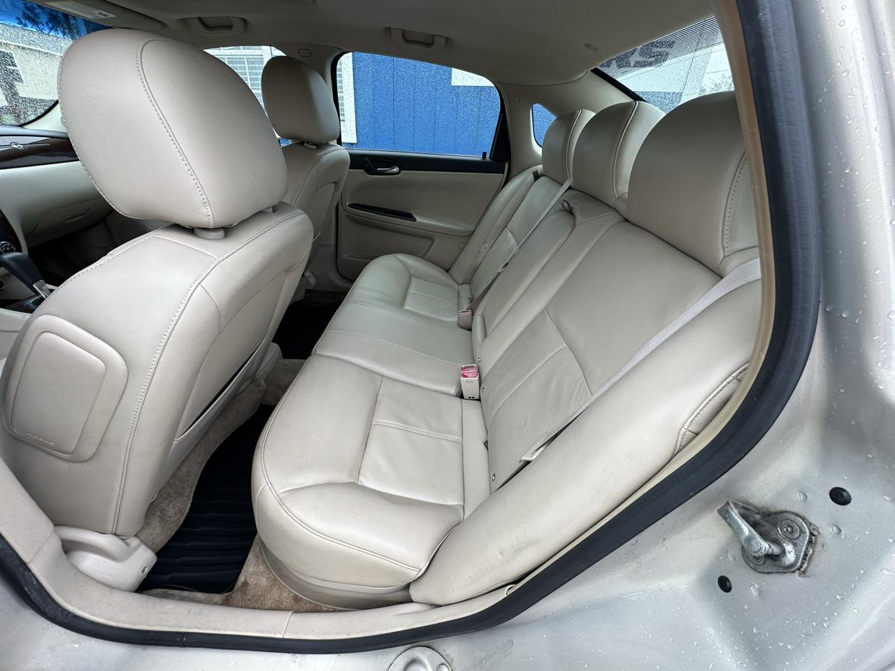Chevrolet Impala LT 2011