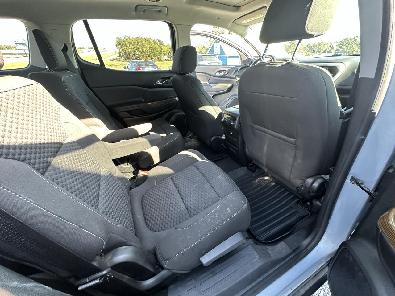 GMC Acadia SLE-2 AWD 2017