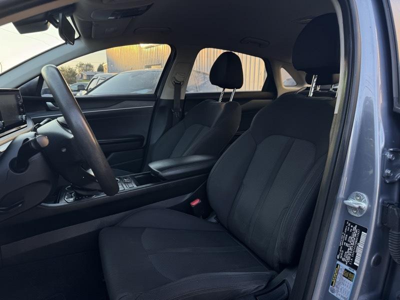 Kia K5 LXS 2021