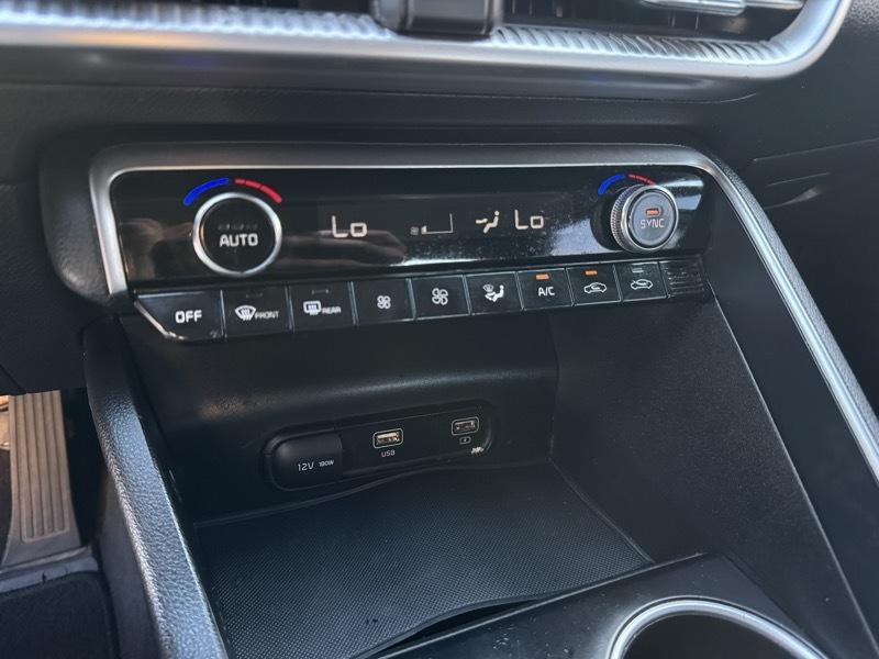Kia K5 LXS 2021