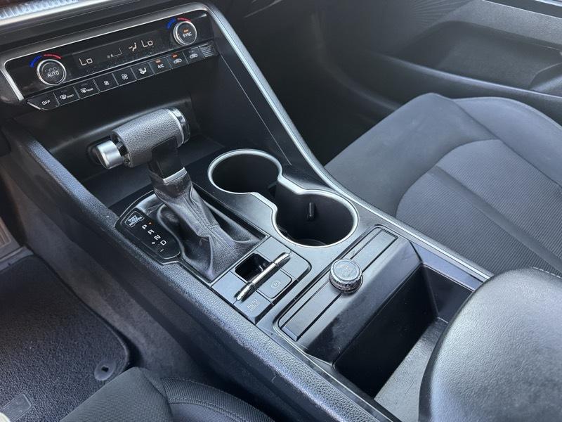 Kia K5 LXS 2021