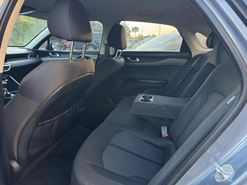 Kia K5 LXS 2021