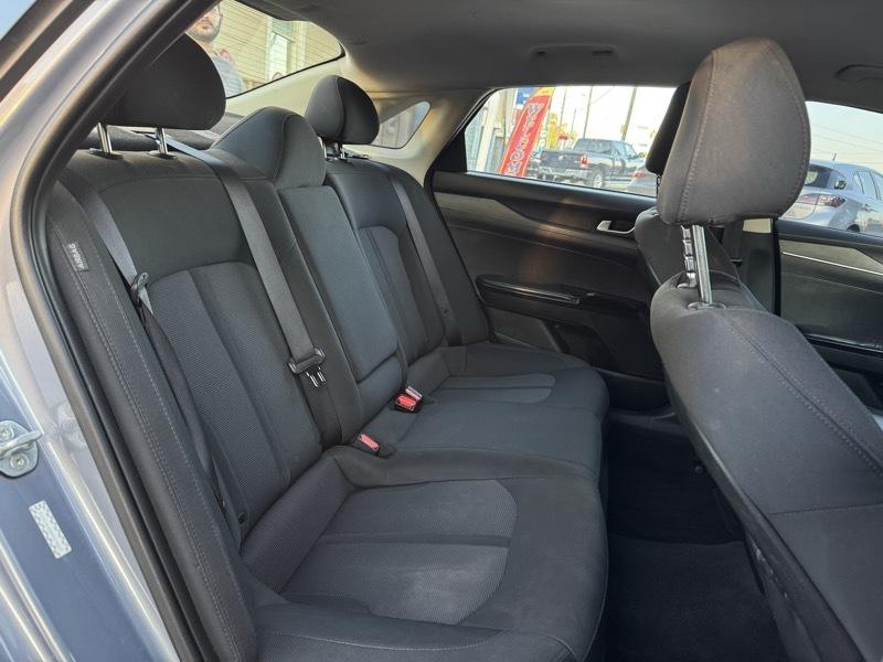 Kia K5 LXS 2021