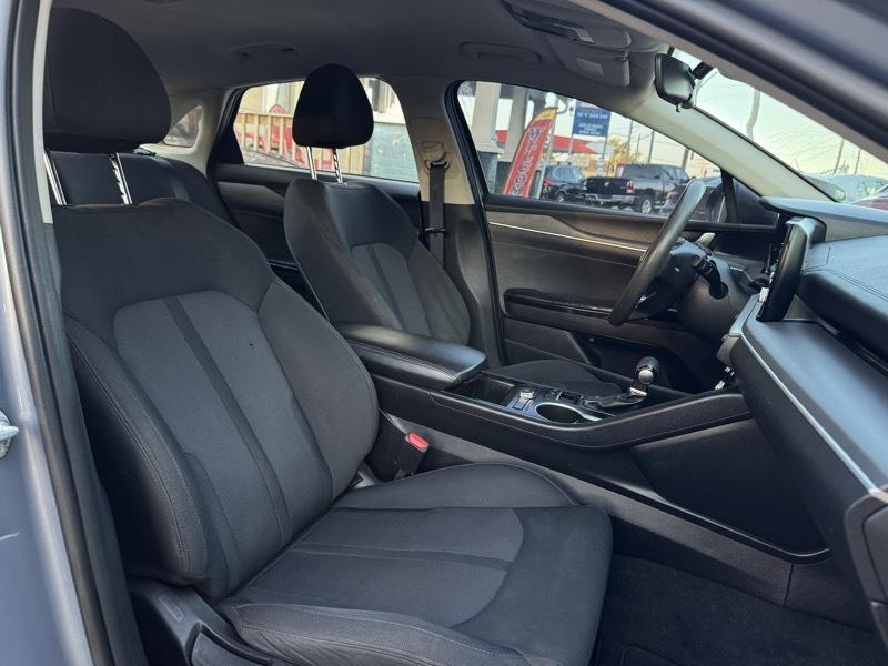 Kia K5 LXS 2021
