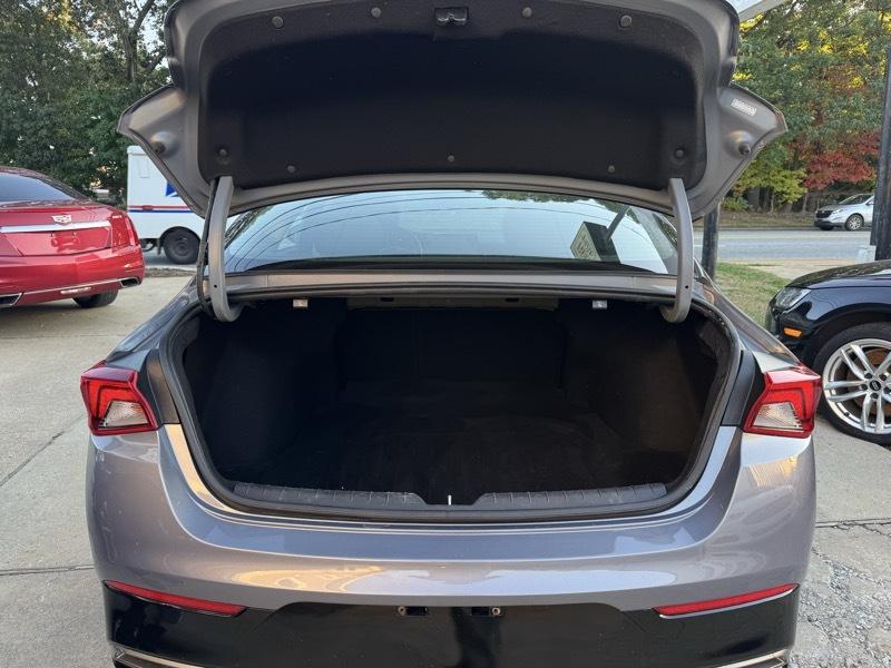 Kia K5 LXS 2021