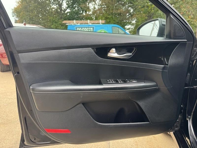 Kia Forte S 2019