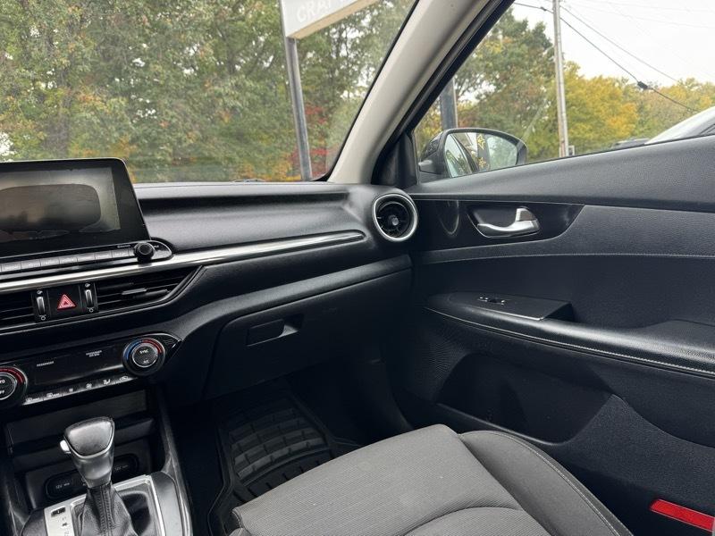 Kia Forte S 2019