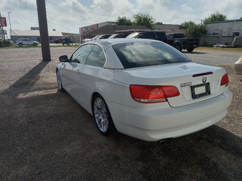 BMW 3-Series 328i Convertible 2010