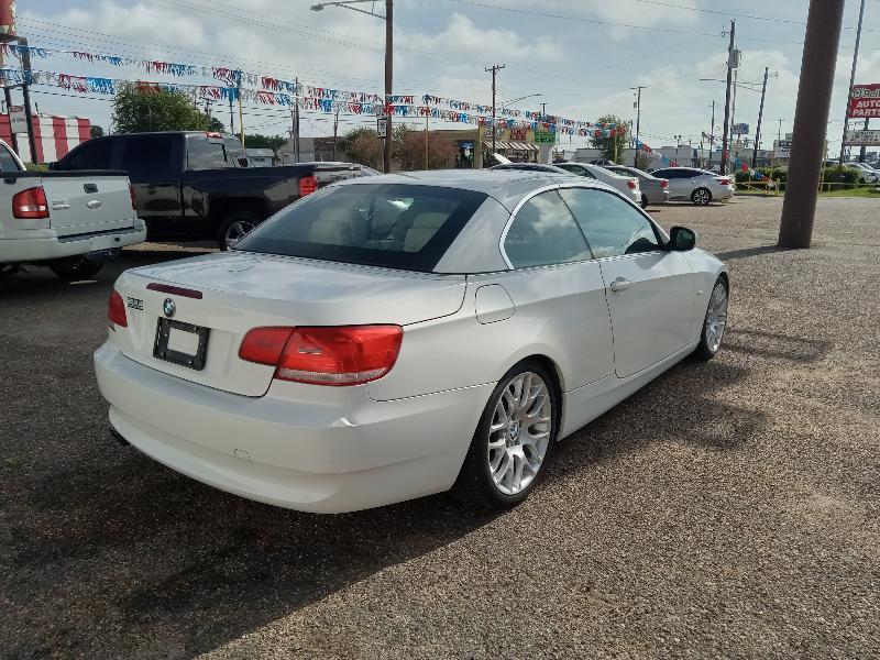 BMW 3-Series 328i Convertible 2010
