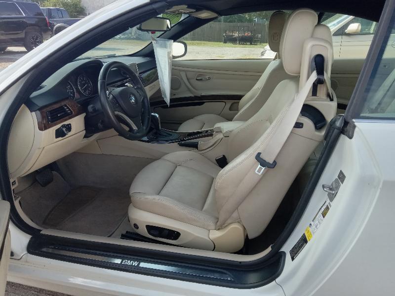 BMW 3-Series 328i Convertible 2010