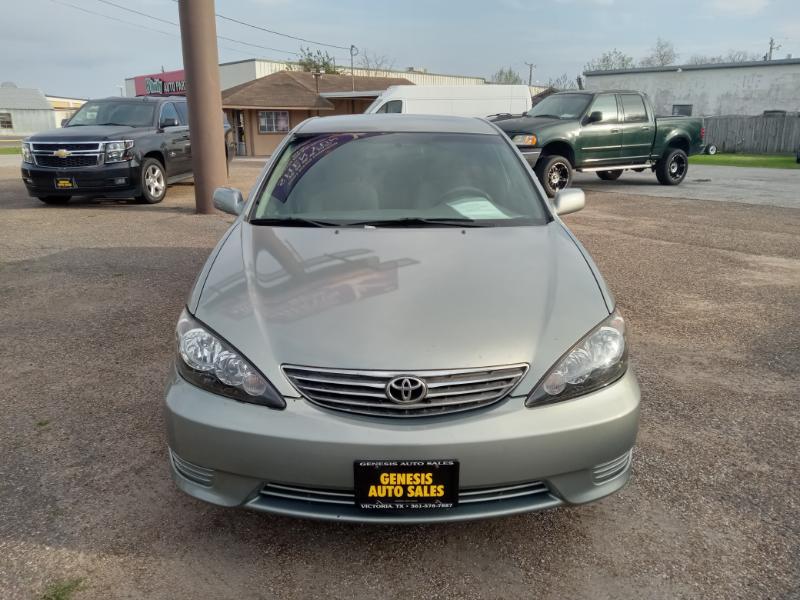 Toyota Camry LE 2006