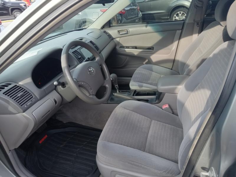 Toyota Camry LE 2006