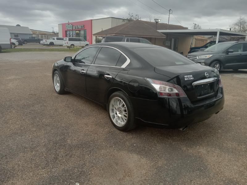 Nissan Maxima SV 2014