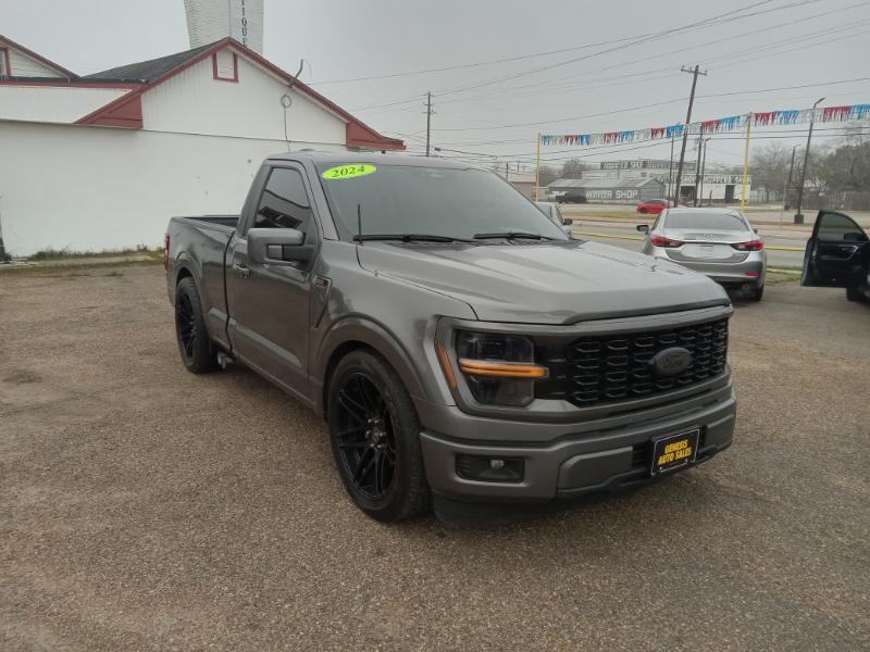 Ford F-150 XL 4WD 2024