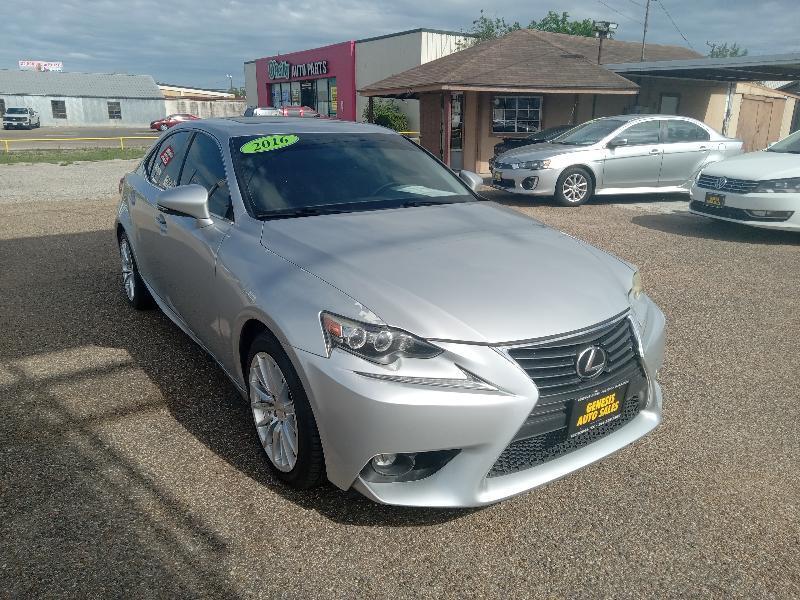Lexus IS 300 AWD 2016