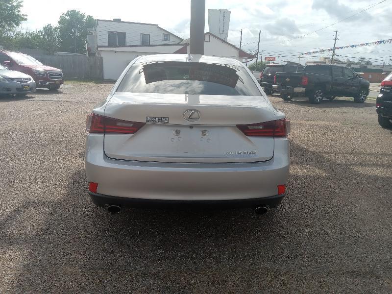 Lexus IS 300 AWD 2016