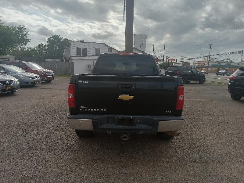 Chevrolet Silverado 1500 LTZ Crew Cab 2WD 2012
