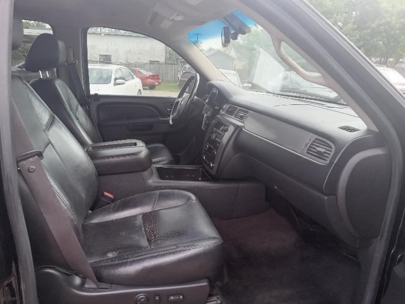 Chevrolet Silverado 1500 LTZ Crew Cab 2WD 2012