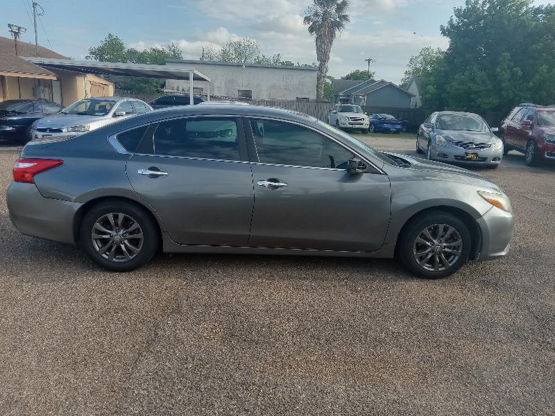 Nissan Altima 2.5 SR 2016