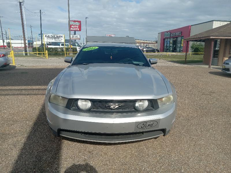Ford Mustang GT Coupe 2012