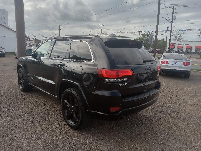 Jeep Grand Cherokee Laredo 2WD 2015