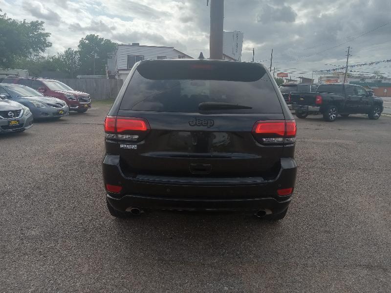 Jeep Grand Cherokee Laredo 2WD 2015