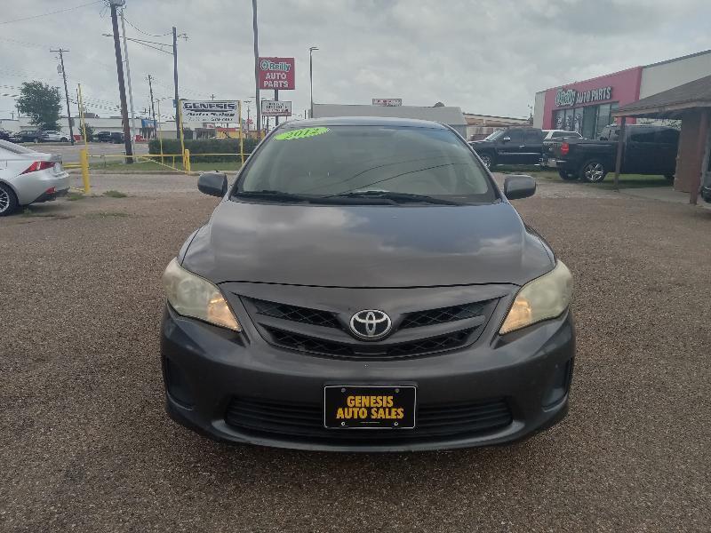 Toyota Corolla S 5-Speed MT 2012