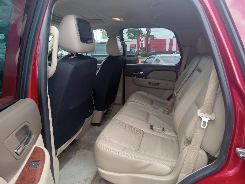 Chevrolet Tahoe LTZ 2WD 2013