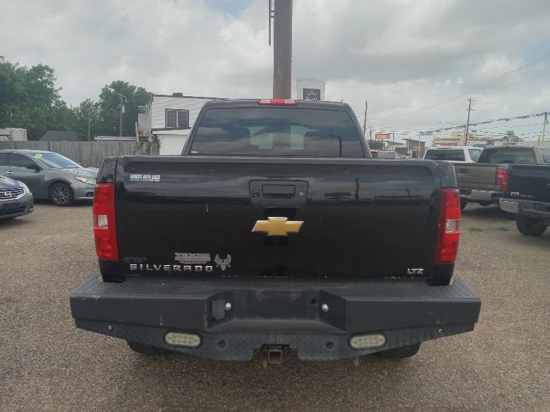 Chevrolet Silverado 1500 LTZ Crew Cab 4WD 2013