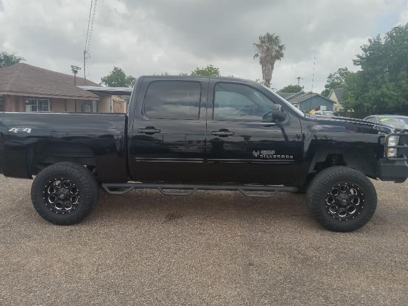 Chevrolet Silverado 1500 LTZ Crew Cab 4WD 2013