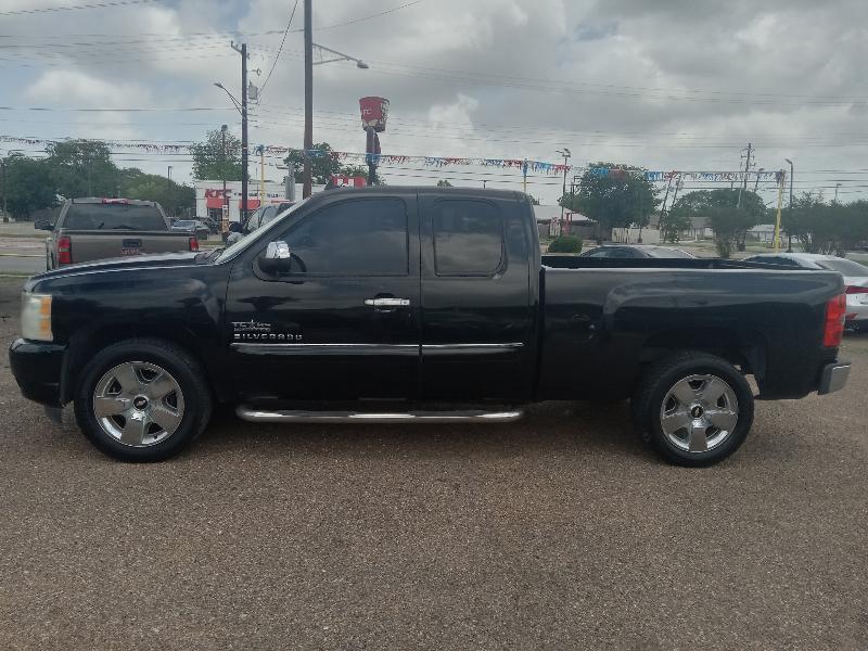 Chevrolet Silverado 1500 LT Ext. Cab Long Box 2WD 2011
