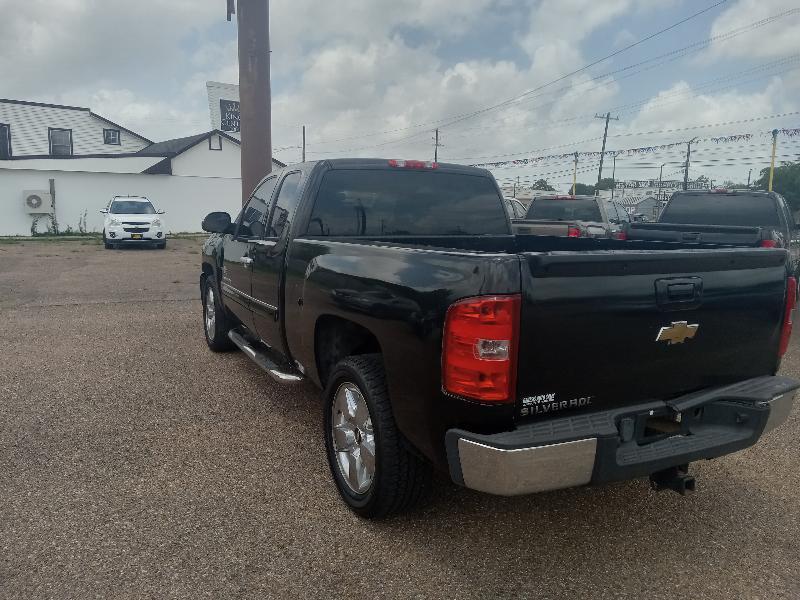 Chevrolet Silverado 1500 LT Ext. Cab Long Box 2WD 2011