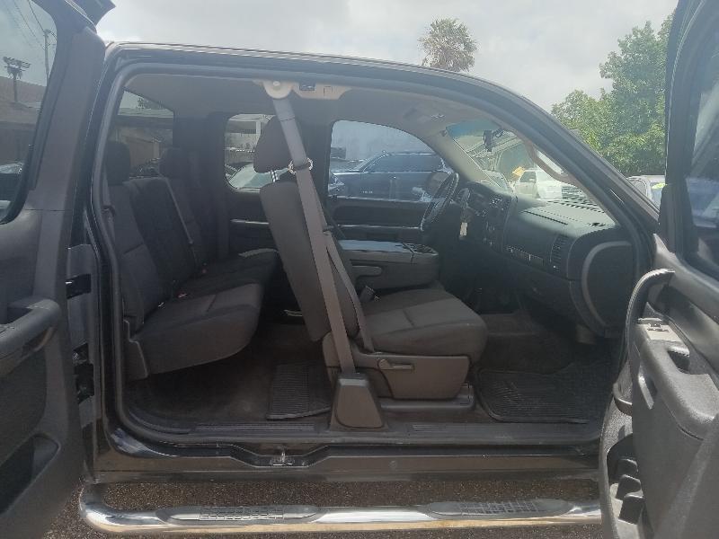 Chevrolet Silverado 1500 LT Ext. Cab Long Box 2WD 2011