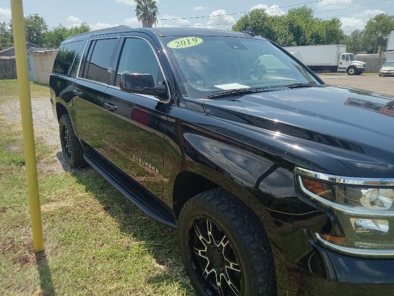 Chevrolet Suburban LT 2WD 2019