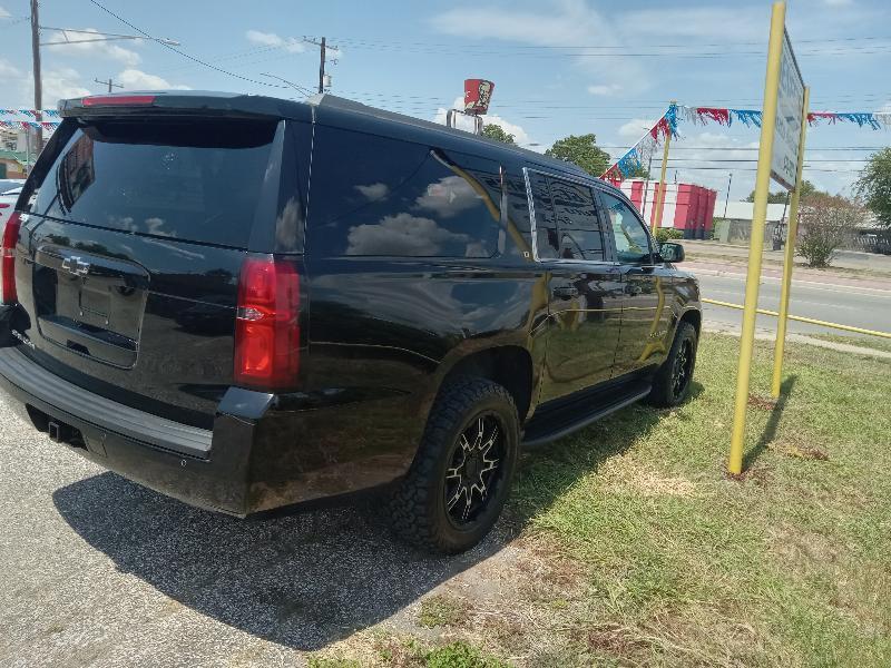 Chevrolet Suburban LT 2WD 2019