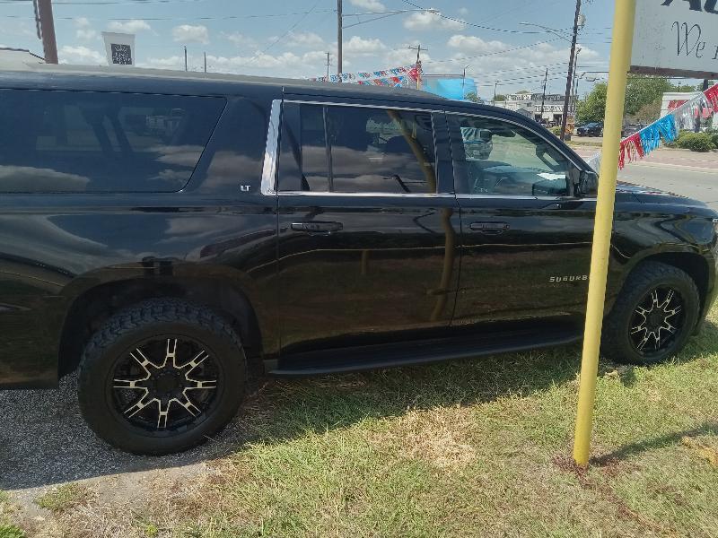 Chevrolet Suburban LT 2WD 2019